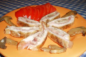 Piept de pui umplut la cuptor