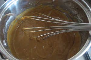 Tort negru cu cafea