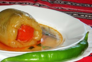 Ardei umpluti cu carne de porc