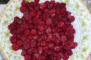 Chec cu cacao si zmeura