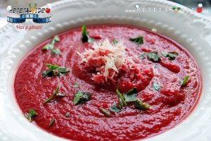 Vezi si reteta video pentru Supa de rosii (ντοματόσουπα)