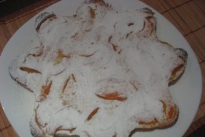 Clafoutis cu caise
