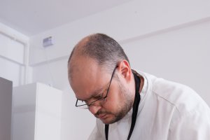 Tartine cu somon afumat si spanac