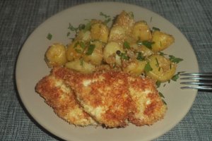 Piept de pui cu nuca de cocos / garnitura de cartofi cu susan