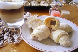 Cornulete fragede cu rahat