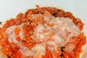 Dovlecei umpluti cu carne de pui