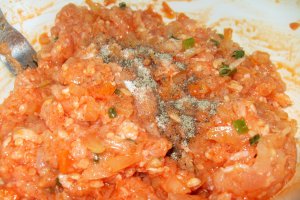Dovlecei umpluti cu carne de pui
