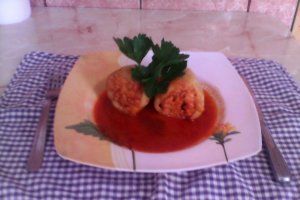 Ardei umpluti cu carne de curcan si carne de porc