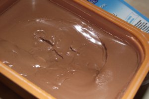 Prajitura cu visine alcoolizate si coniac