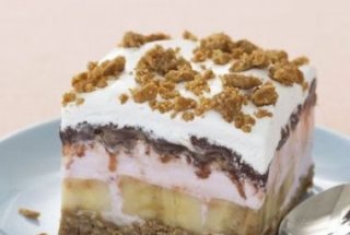 Tort cu inghetata de banane