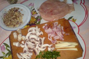 Piept de pui umplut