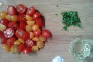 Salata de  rosii cherry