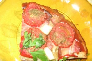 Tarta cu branza si rosii
