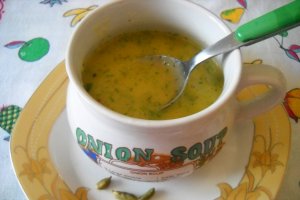 Supa rece cu cardamom