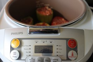Legume umplute gătite la Multicooker