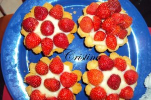 Tarte cu capsuni