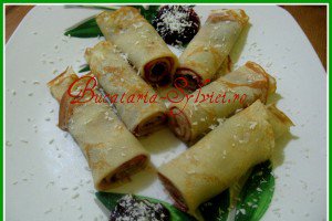 Clatite cu lapte de cocos