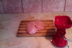 Pizza taraneasca cu piept de pui