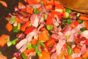 Tortellini cu sos de branza de vaca