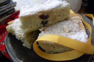 Placinta cu urda si merisoare