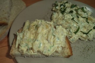 Salata de fasole galbena cu maioneza