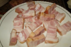 Ciorba de fasole cu costita si paste fainoase