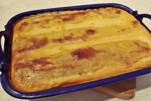 Placinta cu carne tocata si ciuperci