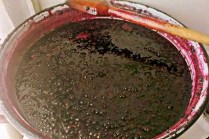 Dulceata fina din fructe de soc