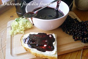 Dulceata fina din fructe de soc