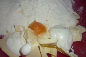 Flan cu branzeturi