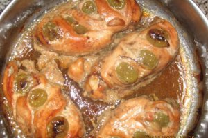 Piept de pui cu struguri