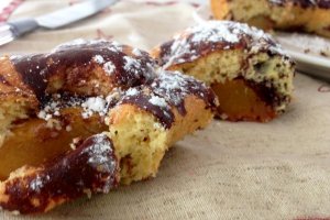 Tarta cu piersici