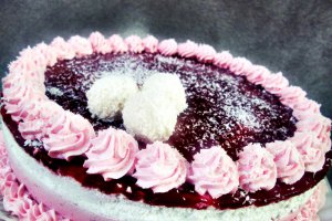 Tort cu fructe de padure,panna cotta de vanilie si cocos