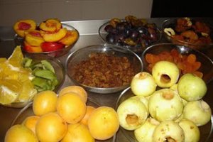 Curcan umplut cu fructe