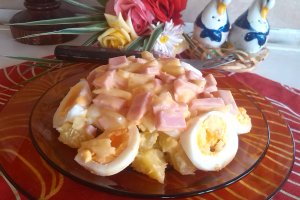 Salata de cartofi cu sunca