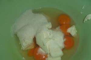 Briose cu cacao si umplutura de cocos
