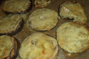 Vinete grill la cuptor cu branzeturi
