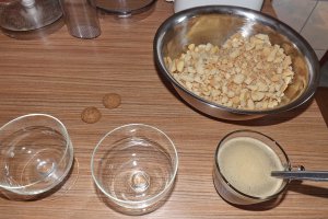Tiramisu reteta cu biscuiti Amaretti la pahar