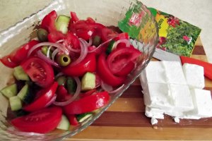 Salata greceasca