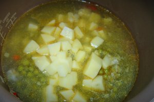 Mazare cu legume si copanele de pui