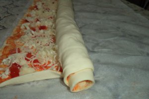 Melci din foietaj cu branzeturi
