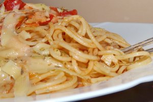 Spaghete cu somon afumat