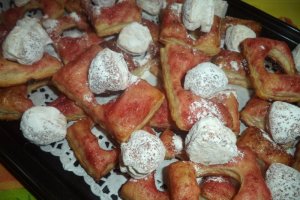 Foietaj aromat cu capsuni