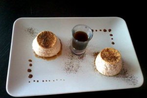 Panna cotta cu cafea