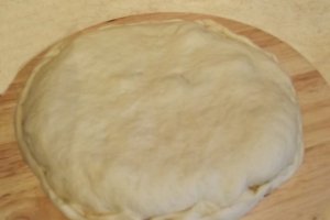 Sandwich-uri coapte, din aluat de paine si omleta cu de toate
