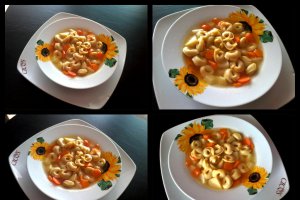 Supa cu tortellini ( tortellini nel brodo)..
