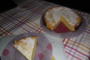 Prajitura cu branza dulce