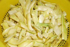 Ciorba de pastai cu coaste afumate