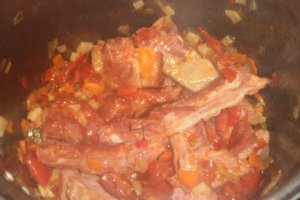 Ciorba de pastai cu coaste afumate