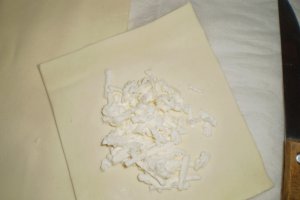 Foietaj cu branza sarata